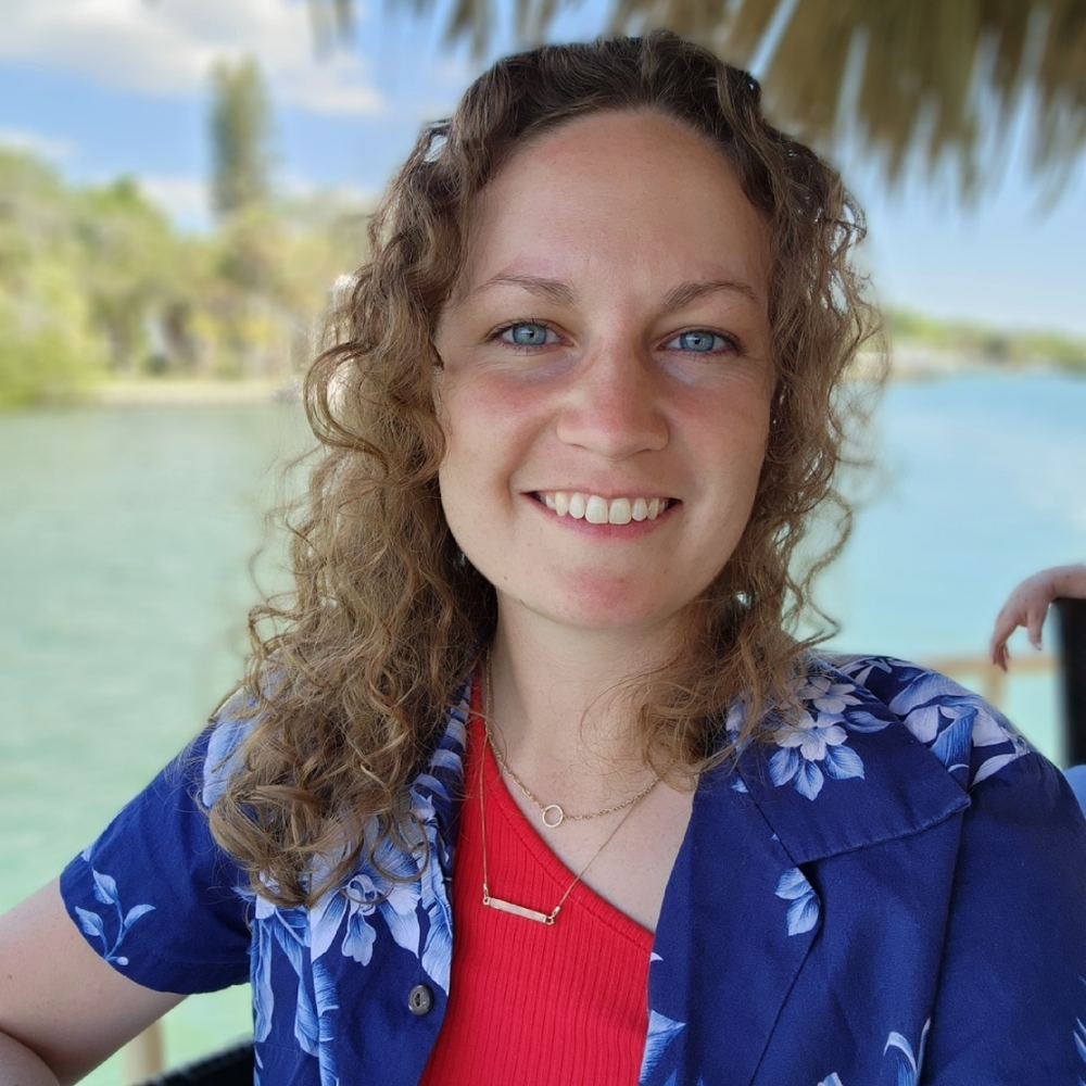 Meet your Posher, Dana